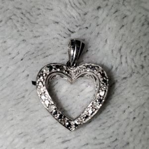 10KT Stamped WG Diamond Heart Pendant